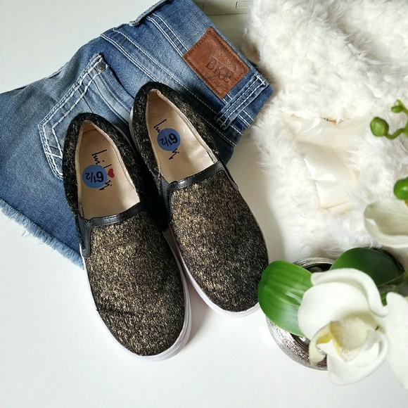 Faux Fur Slip On Sneakers 💣👞 - Picture 3 of 8